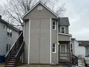 Single-family house For Sale in 622, East Mulberry Street, Bloomington, Illinois