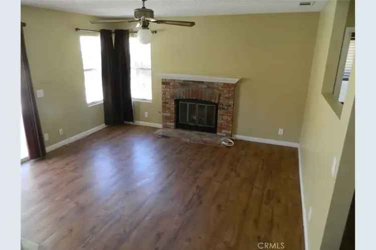 Single-family house For Sale in 22420, Shore View Court, Wildomar, California