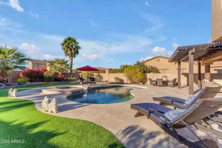 Single-family house For Sale in 13428, South 186th Avenue, Goodyear, Arizona