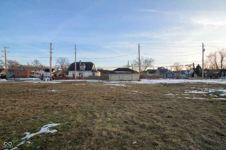 Land For Sale in 2033, Prospect Street, Indianapolis, Indiana