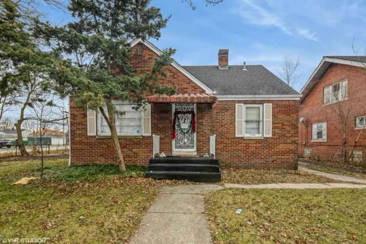 Single-family house For Sale in 1582, Taney Place, Gary, Indiana