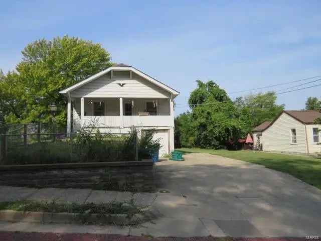 Single-family house For Sale in 512, Easton Street, Alton, Illinois