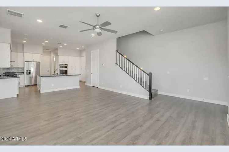 House For Sale in Tempe, Arizona