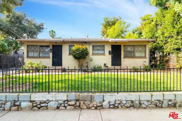 Multi-family house For Sale in 965, North Summit Avenue, Pasadena, California