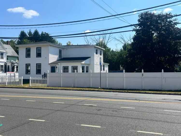 Single-family house For Sale in 25, Silver Lane, East Hartford, Connecticut