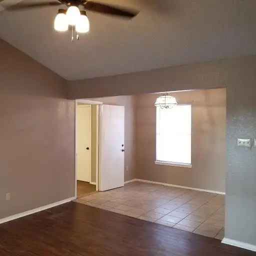 Single-family house For Rent in Abilene, Texas