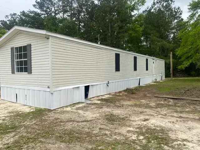 3 Bedroom Mobile Home for Rent