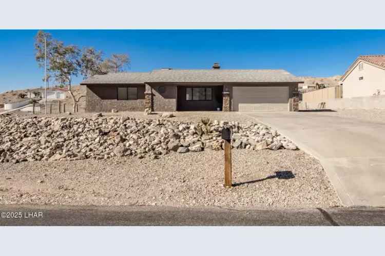 Single-family house For Sale in 4301, Boulder Drive, Lake Havasu City, Arizona