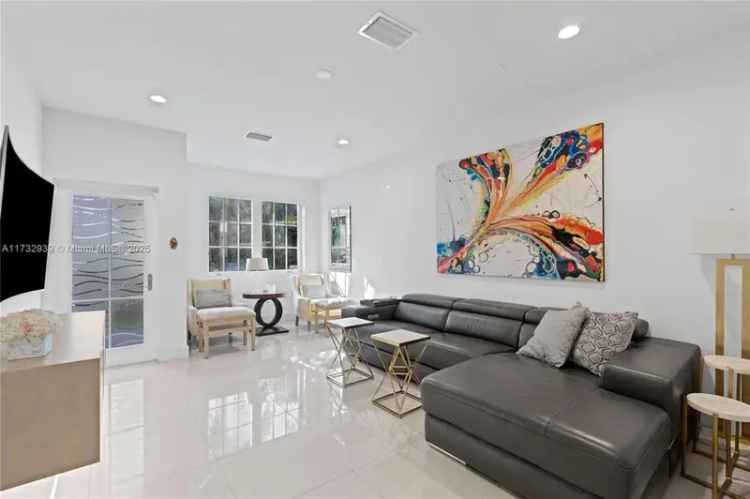 House For Sale in 3237, Northeast 5th Street, Pompano Beach, Florida