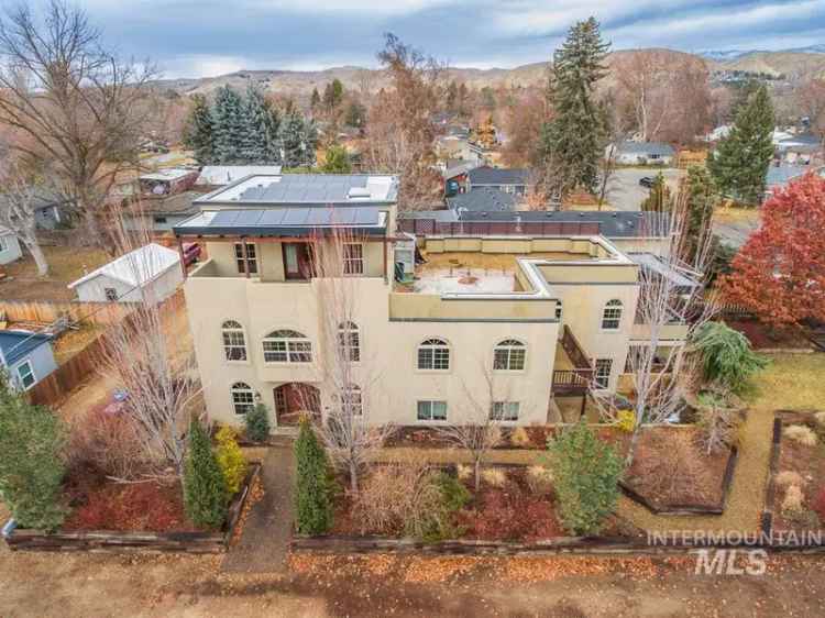 Single-family house For Sale in 3008, West Grace Street, Boise, Idaho