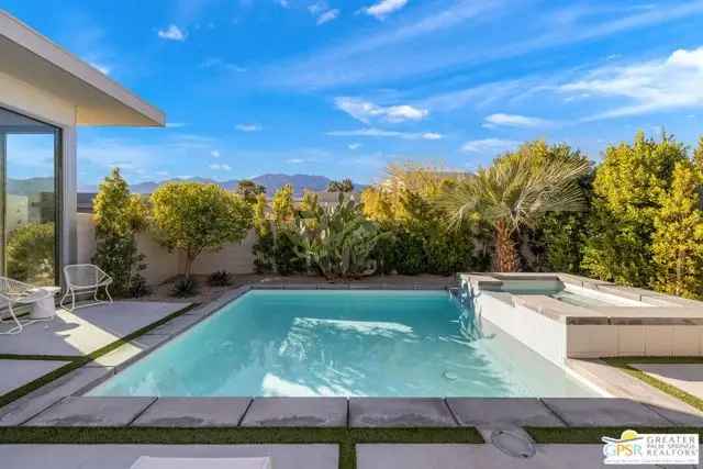 Single-family house For Sale in 4975, Cottier Way, Palm Springs, California