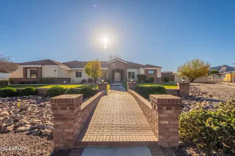 Single-family house For Sale in 21391, East Orchard Lane, Queen Creek, Arizona