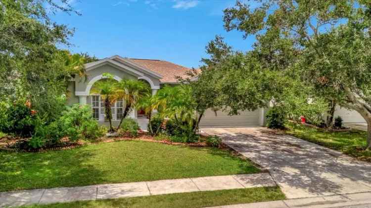 Single-family house For Sale in 6122, 44th Court East, Bradenton, Florida