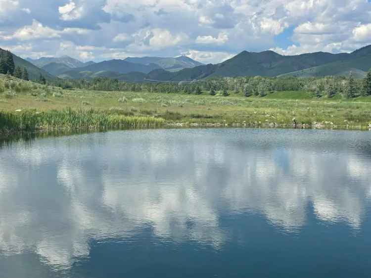 Land For Sale in 104, Timber Way, Idaho