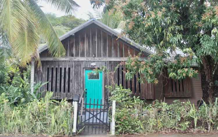 Single-family house For Sale in 102, South M Street, Lake Worth Beach, Florida