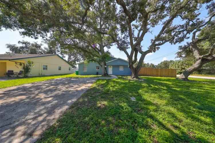 Multi-family house For Sale in Saint Petersburg, Florida