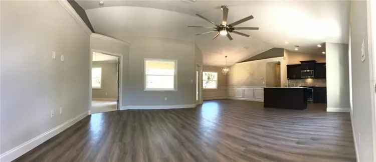 Single-family house For Sale in North Port, Florida