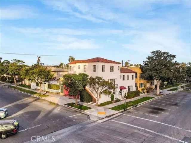 Multi-family house For Sale in 1001, East 1st Street, Long Beach, California