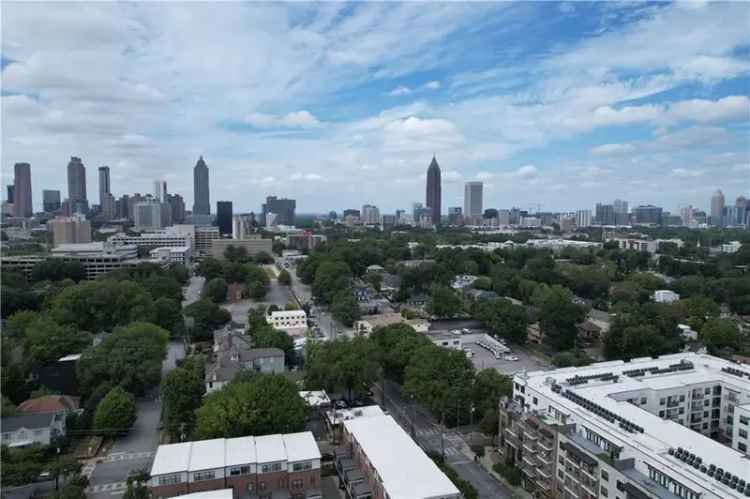 House For Sale in 647, East Avenue Northeast, Atlanta, Georgia