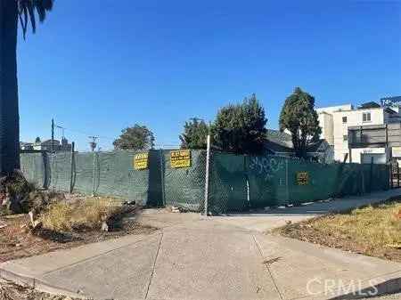 Multi-family house For Sale in 7323, Crenshaw Boulevard, Los Angeles, California