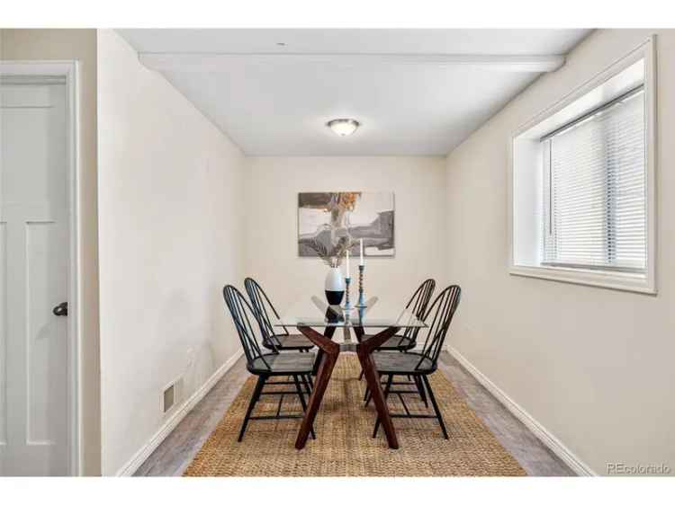 Single-family house For Sale in 1516, Lafayette Street, Denver, Colorado