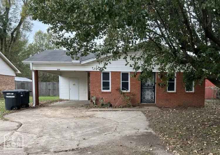 Single-family house For Sale in 504, Locust Avenue, Trumann, Arkansas