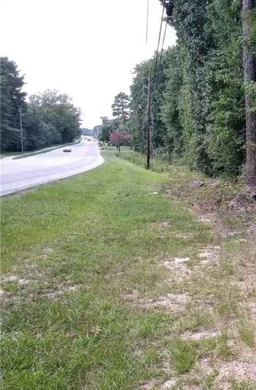 Land For Sale in Union City, Georgia