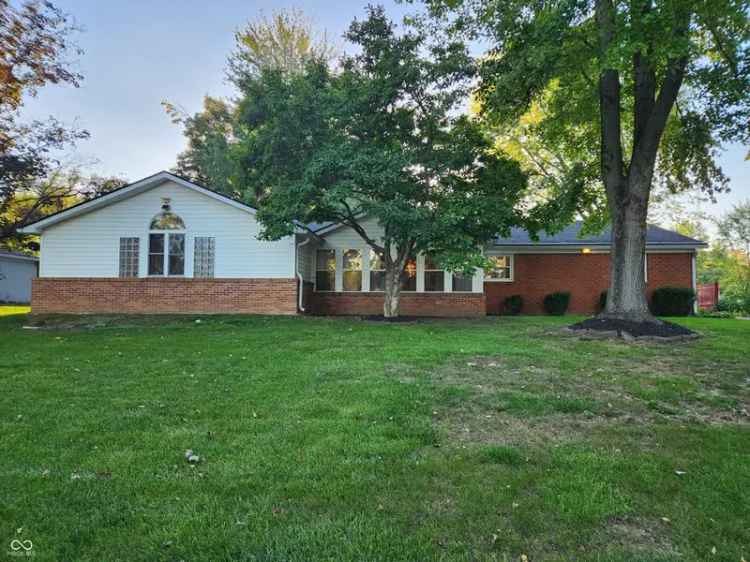 Single-family house For Sale in 7462, Dorothy Drive, Indianapolis, Indiana