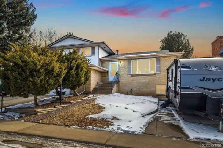 Single-family house For Sale in 5510, West 103rd Avenue, Westminster, Colorado