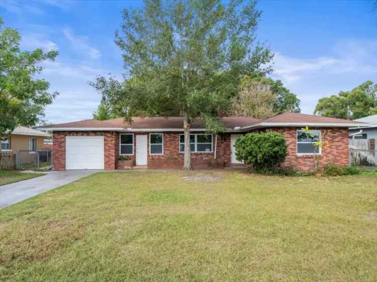 Single-family house For Sale in 102, North Mars Avenue, Clearwater, Florida