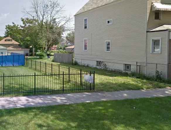 Land For Sale in 8647, South Colfax Avenue, Chicago, Illinois