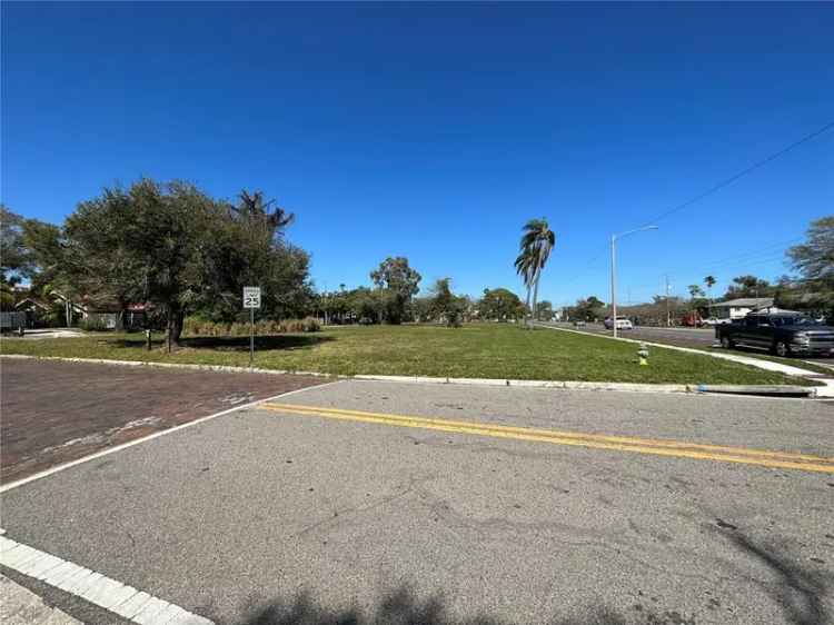 Land For Sale in Saint Petersburg, Florida