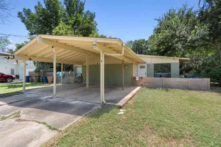 Duplex For Sale in 6505, Arnold Drive, Austin, Texas