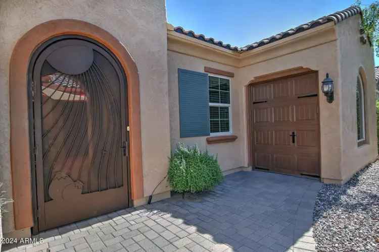 Single-family house For Sale in Florence, Arizona