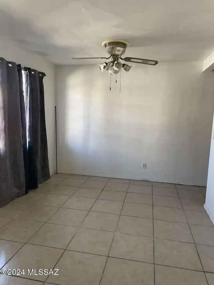 Multi-family house For Sale in 229, West Jacinto Street, Tucson, Arizona