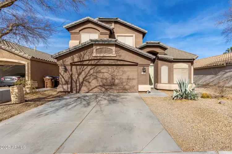 Single-family house For Sale in 728, East Lovegrass Drive, San Tan Valley, Arizona