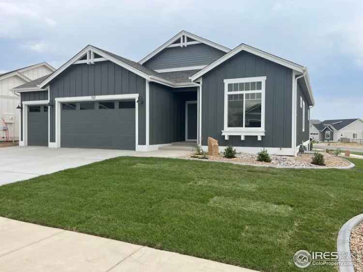 Single-family house For Sale in Greeley, Colorado