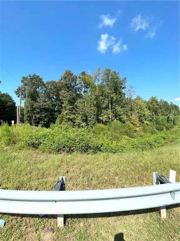 Land For Sale in Cumming, Georgia