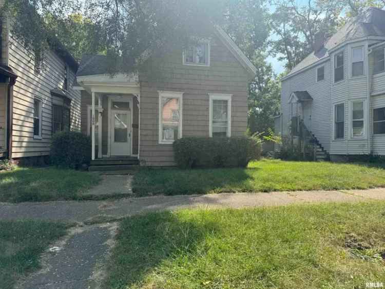 Single-family house For Sale in 1808, West Fredonia Avenue, Peoria, Illinois