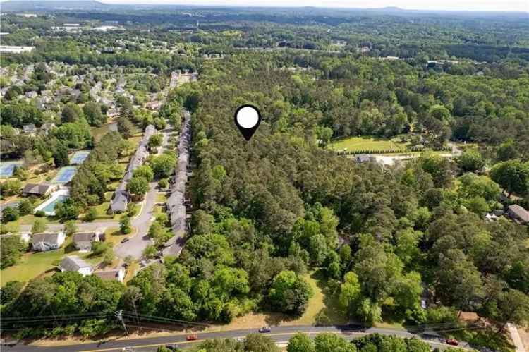 Land For Sale in Acworth, Georgia