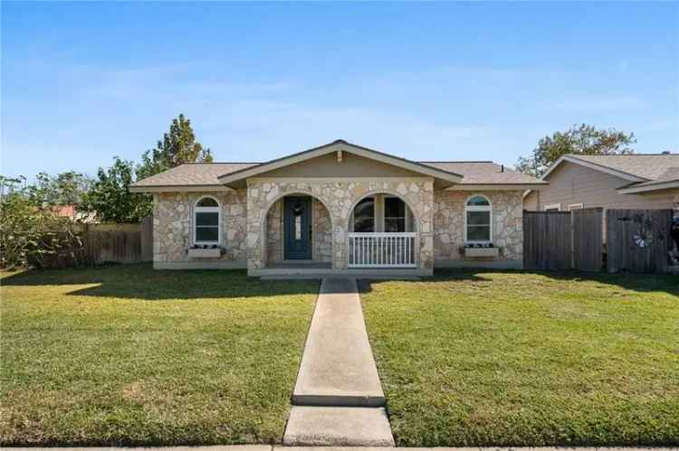 Single-family house For Sale in Aransas Pass, Texas