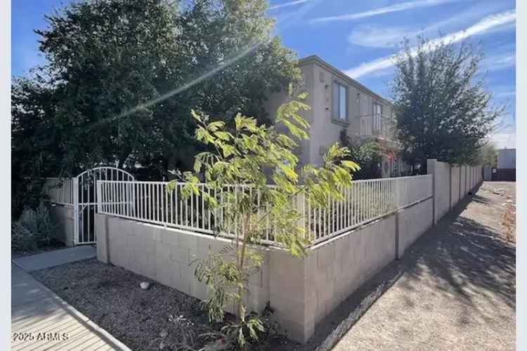 Multi-family house For Sale in 1021, East Pierce Street, Phoenix, Arizona