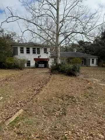 Single-family house For Sale in 305, McQueen Avenue, Mobile, Alabama