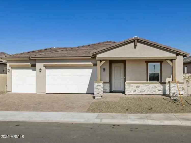 Single-family house For Sale in 17666, West Pierson Street, Goodyear, Arizona