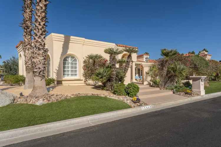 Single-family house For Sale in Indian Wells, California