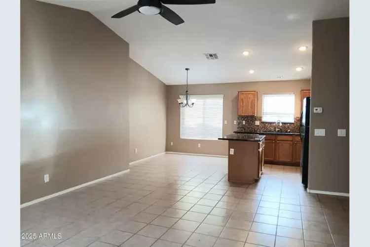 Single-family house For Sale in 42659, West Sunland Drive, Maricopa, Arizona