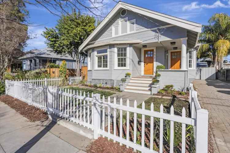 Single-family house For Sale in 152, North 14th Street, San Jose, California