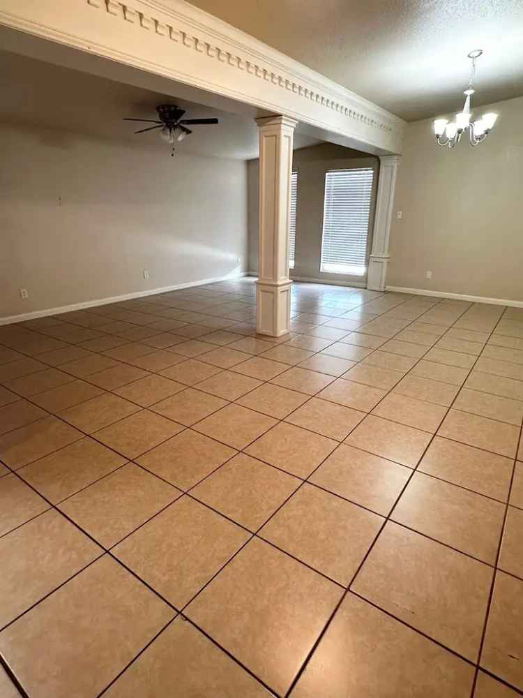 Single-family house For Sale in Andrews, Texas