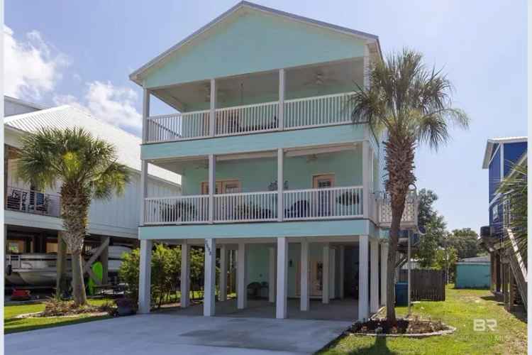 Single-family house For Sale in Orange Beach, Alabama