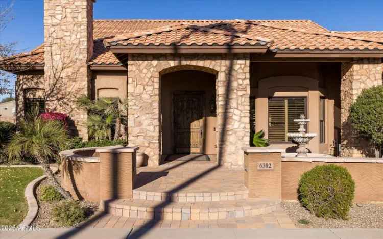 Single-family house For Sale in 6302, East Monte Cristo Avenue, Scottsdale, Arizona